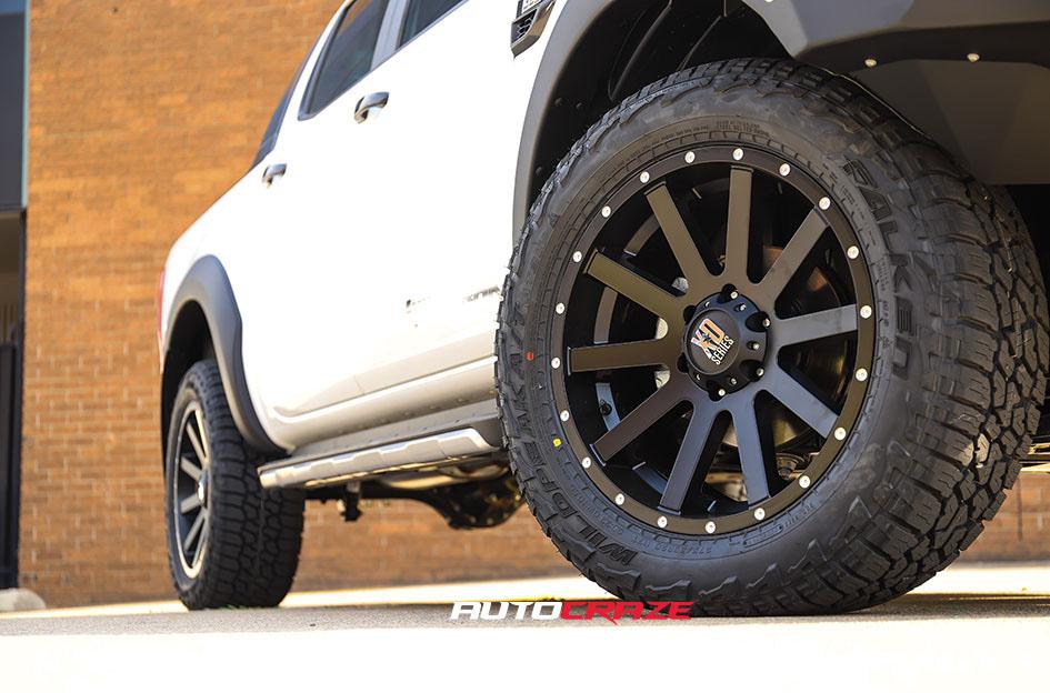 FORD RANGER HEIST SATIN BLACK
